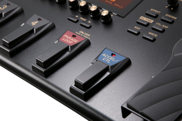 Boss GT-100 Amp Effects Processor Guitar Pedal - Ex Demo at Gear4music