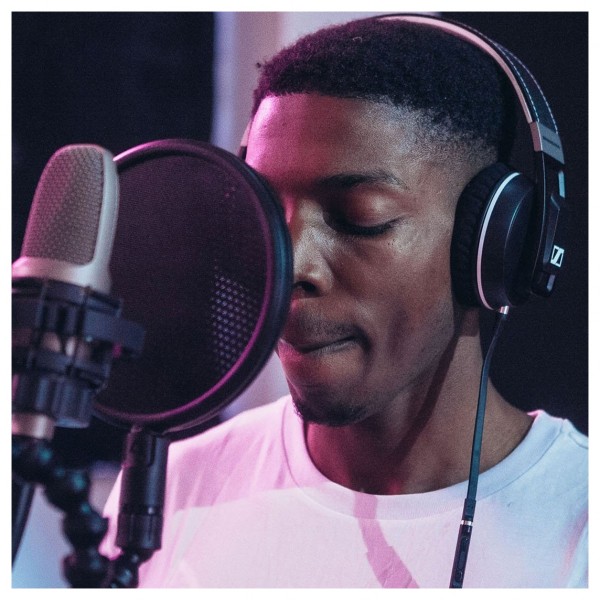 Pop Audio Metal Pop Filter Set - Lifestyle