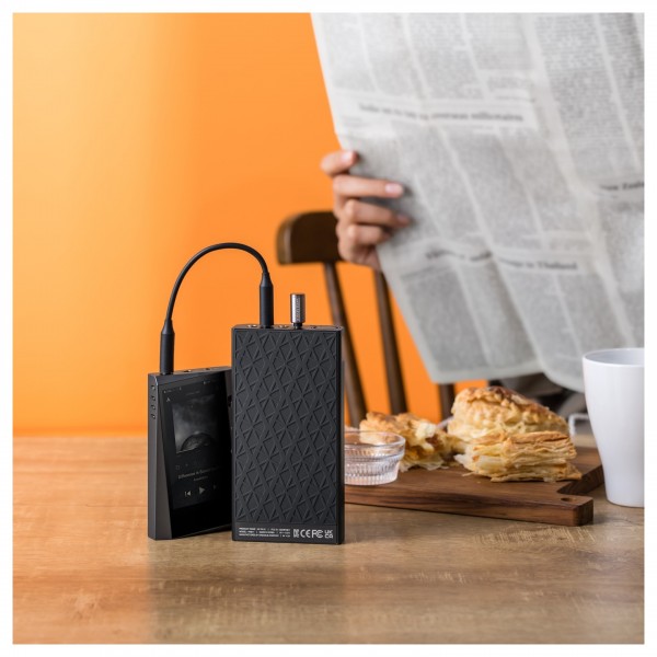 Astell&Kern AK PA10 Class-A Analogue Amplifier - Lifestyle, on-the-go