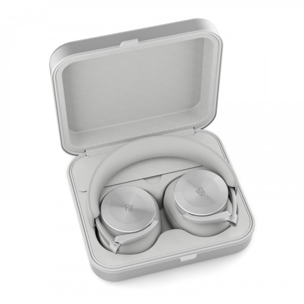 Bang & Olufsen Beoplay H95 Grey Mist本体 Bang & Olufsen Beoplay H95 ANC Headphones, Grey Mist at Gear4music