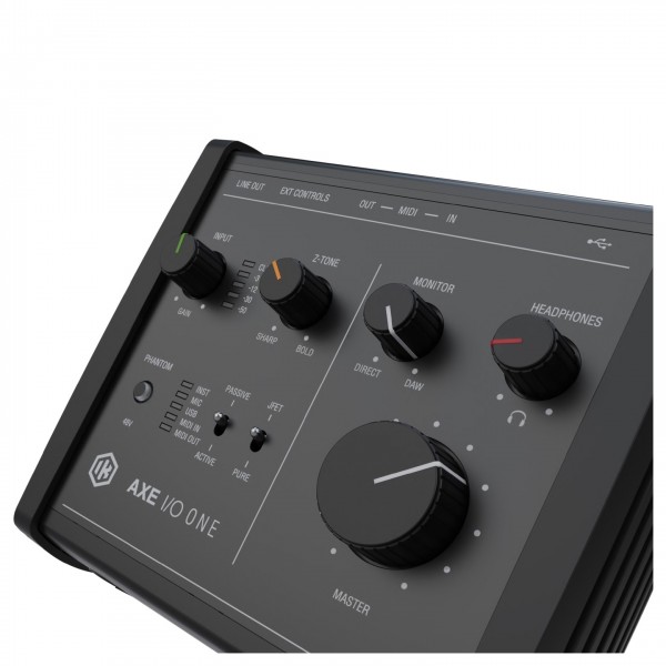 IP-INT-AXEIOONE-IN Close Up 2