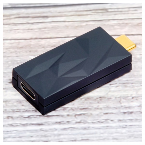 iFi iSilencer+ USB Noise Filter, USB-C to USB-C - Lifestyle