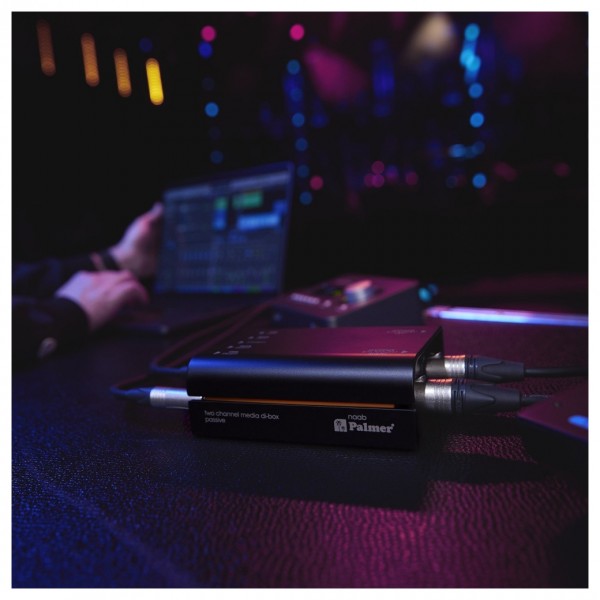 Palmer Naab Passive 2-Channel Media DI-Box - lifestyle