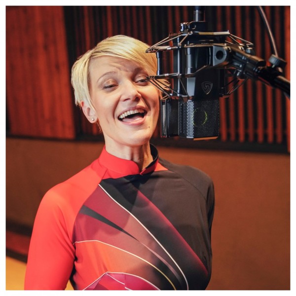 Lewitt PURE TUBE Microphone, Essential Set - Lifestyle