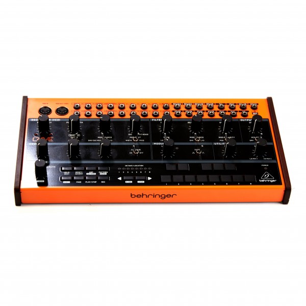 Behringer Crave Synthesizer - Secondhand