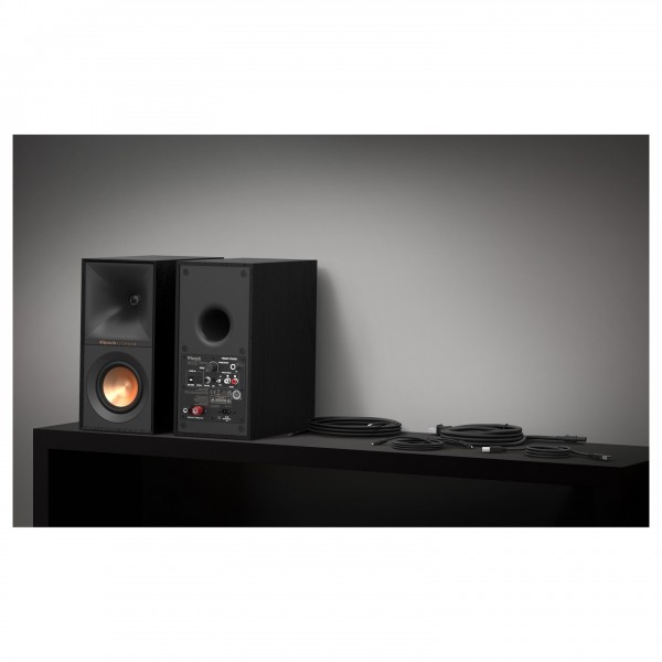 Klipsch R-40PM Reference Powered Bookshelf Speakers (Pair), Black - cables
