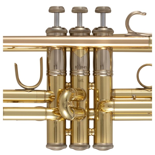 Bach Stradivarius 19072X Trumpet, Clear Lacquer 6