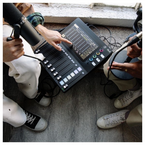 Mackie DLZ Creator Digital Streaming Mixer
