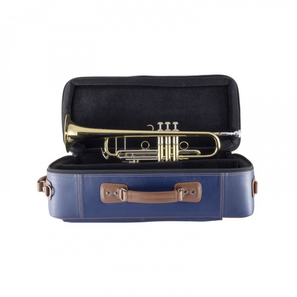 Bach Stradivarius 19072V Trumpet, Lacquer Open Case