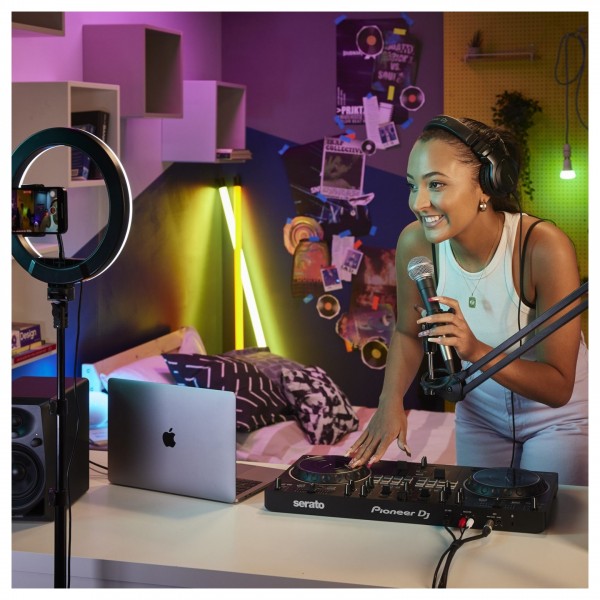 Pioneer DDJ-REV1 DJ Controller - Livestream dj