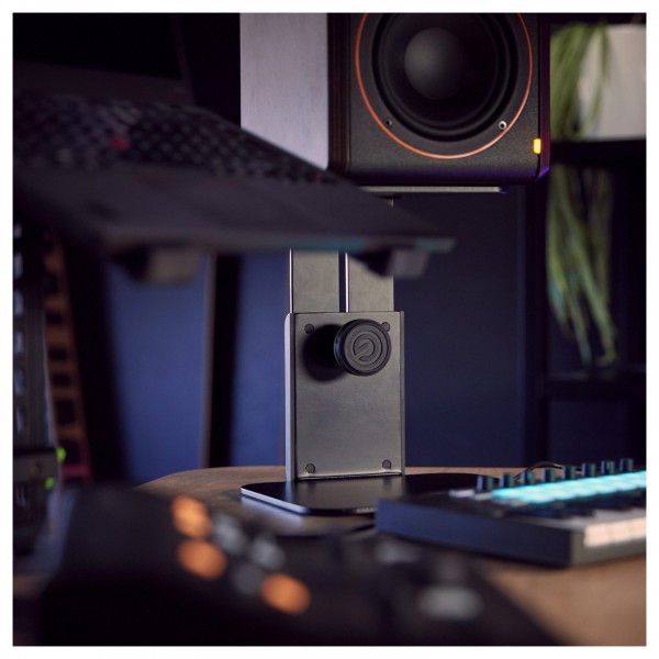 Gravity GSP3102CB Compact Studio Monitor Table Stand - Lifestyle 2
