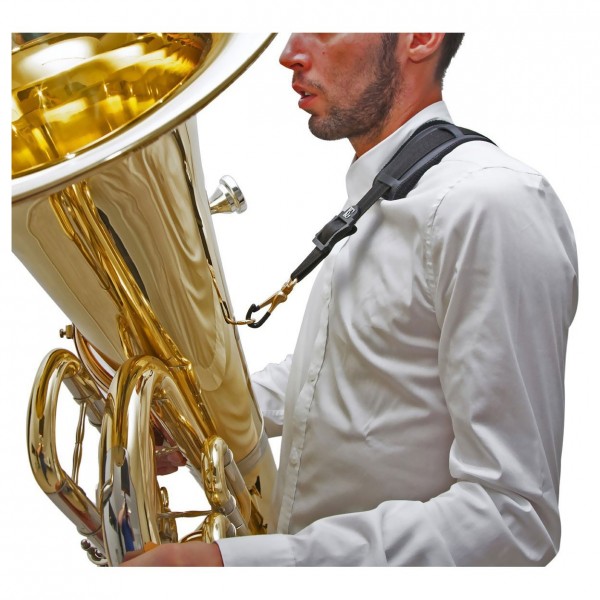 BG Euphonium/Tuba Shoulder Strap, Hook - In use