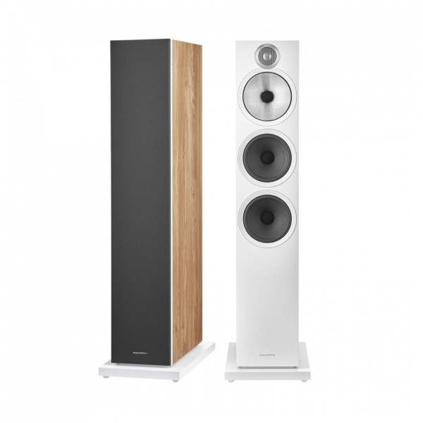 BW 603 S3 floorstanding speakers, oak