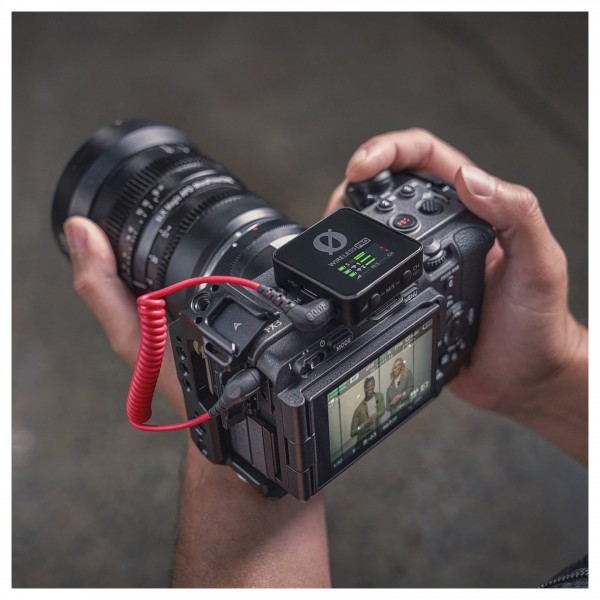 Rode Wireless PRO - Lifestyle (Camera Not Included)