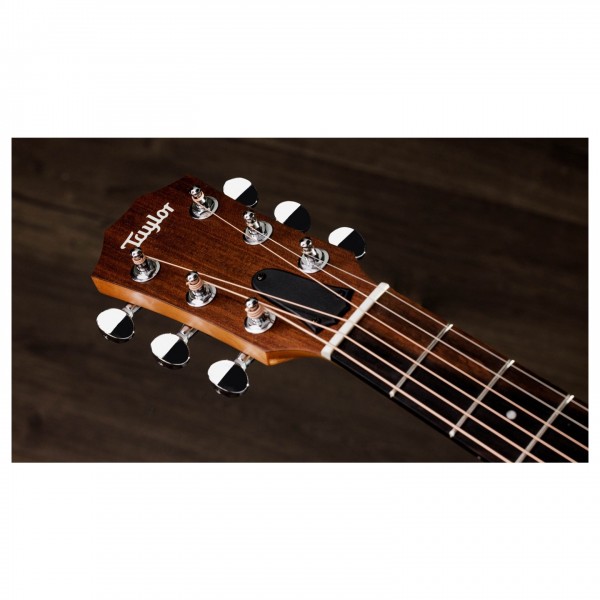 Taylor GS Mini Sapele, Natural - Lifestyle 5