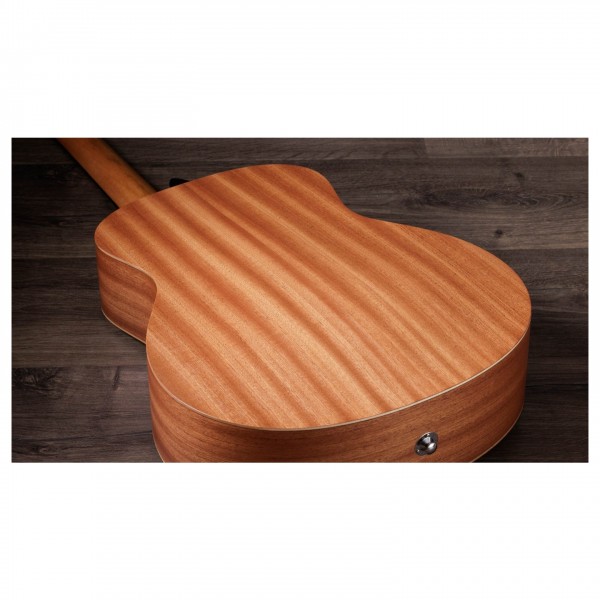 Taylor GS Mini Sapele, Natural - Lifestyle 8